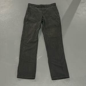 George Pants
Athletic Fit